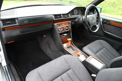 E 280